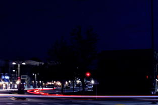 开云体育链接-《堡垒之夜》“未来之城”赛季,惊喜不断,创意无限!